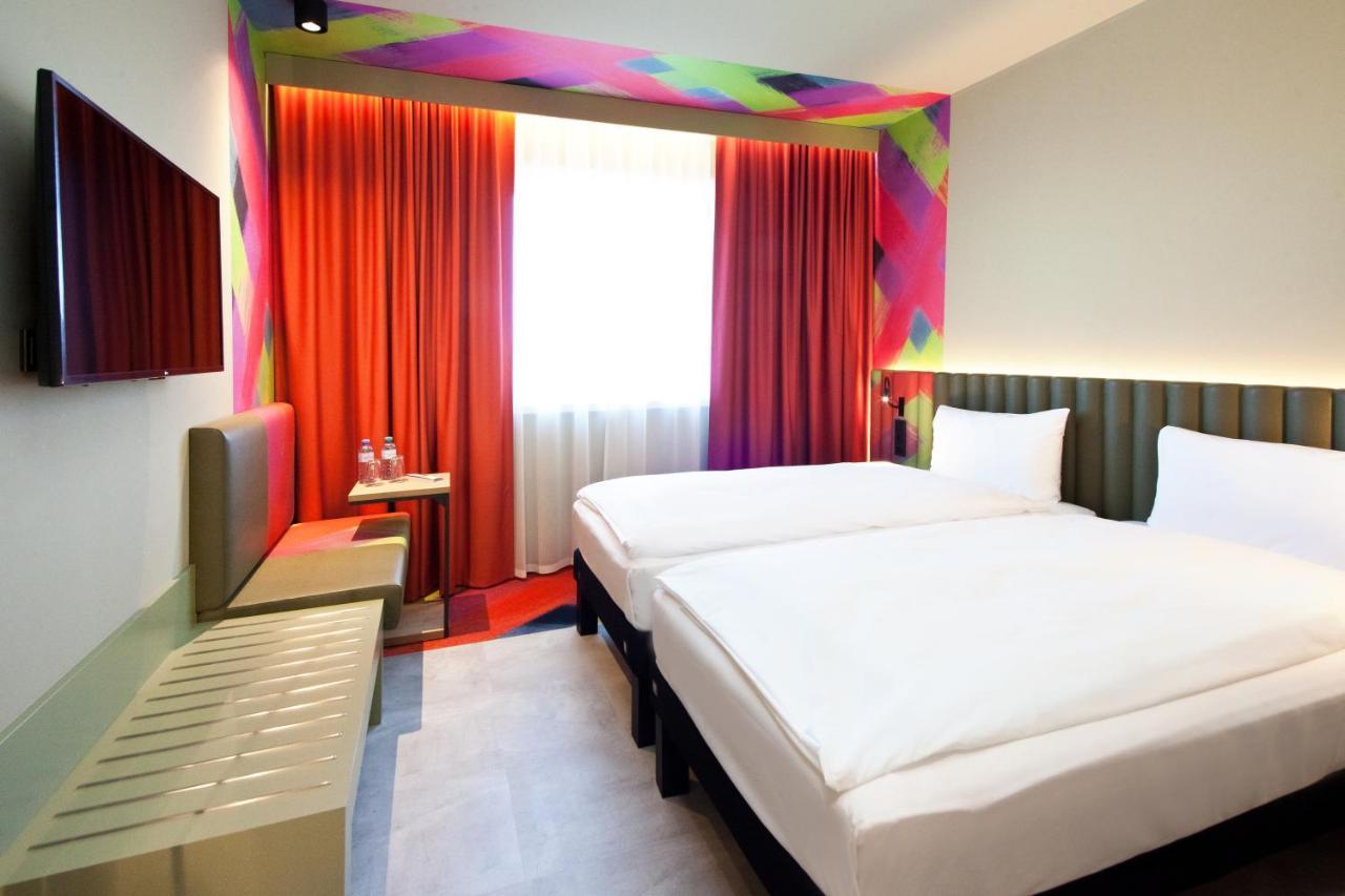 Ibis Styles Parndorf Neusiedler See Dış mekan fotoğraf