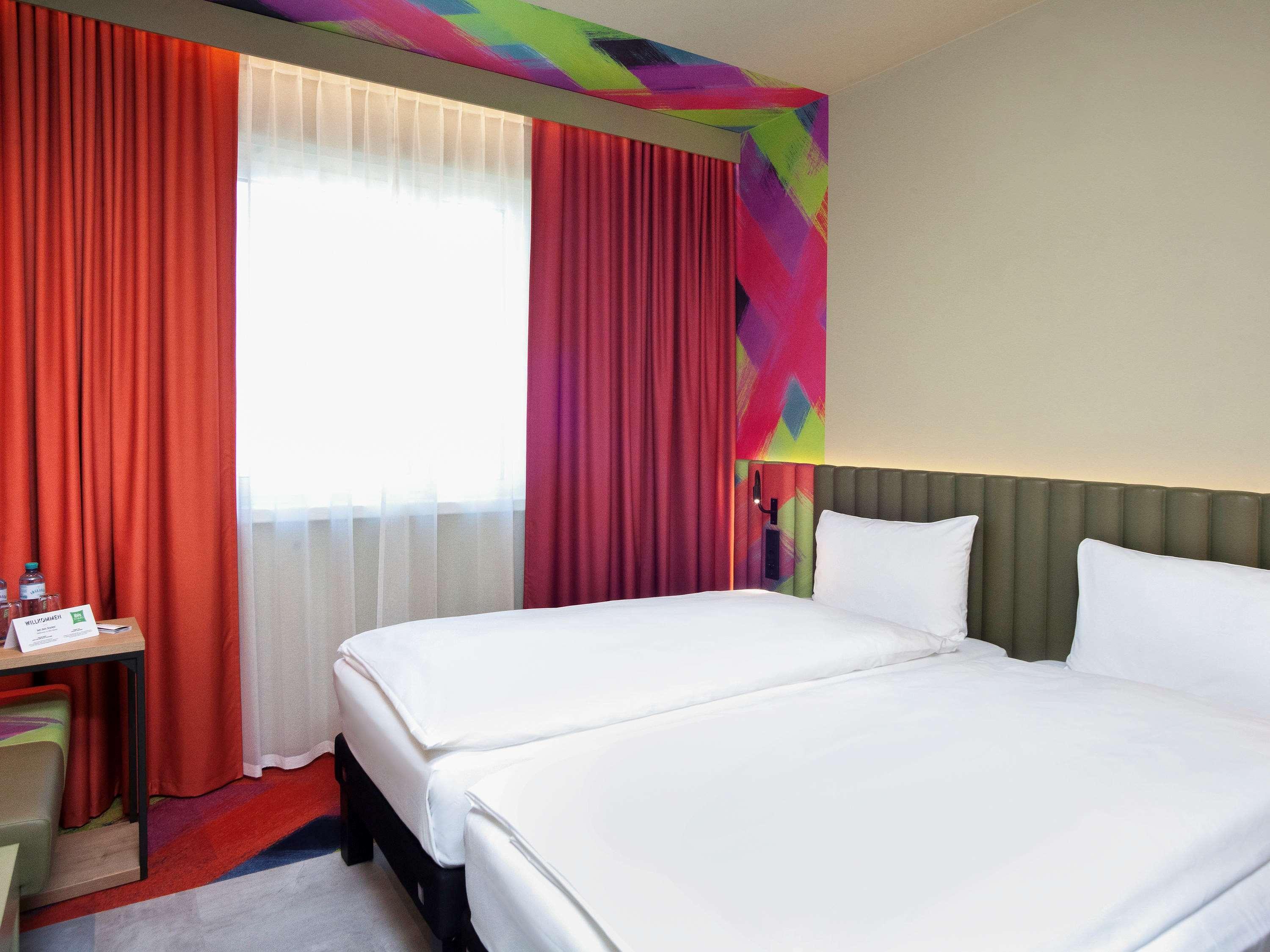 Ibis Styles Parndorf Neusiedler See Dış mekan fotoğraf