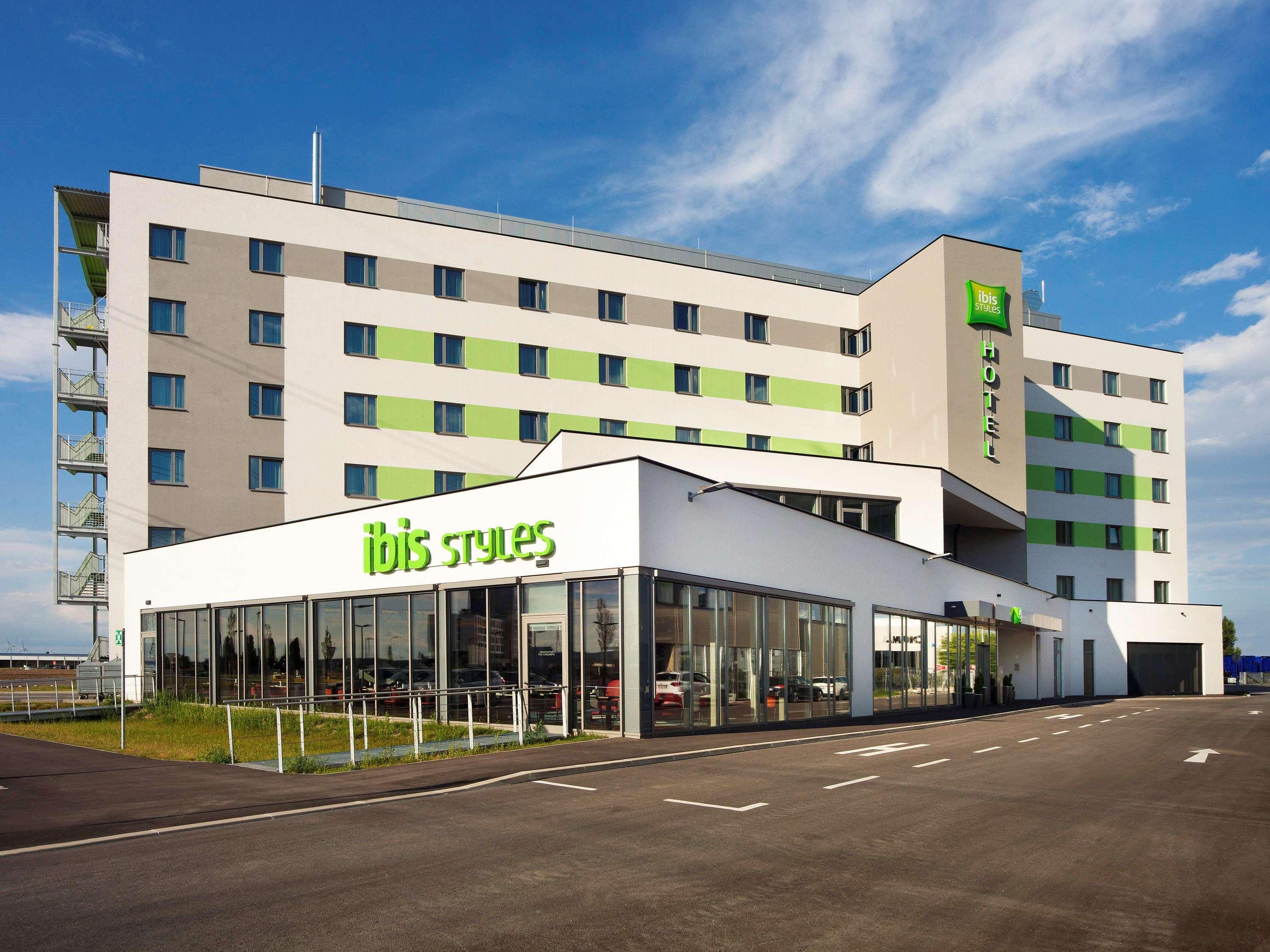 Ibis Styles Parndorf Neusiedler See Dış mekan fotoğraf