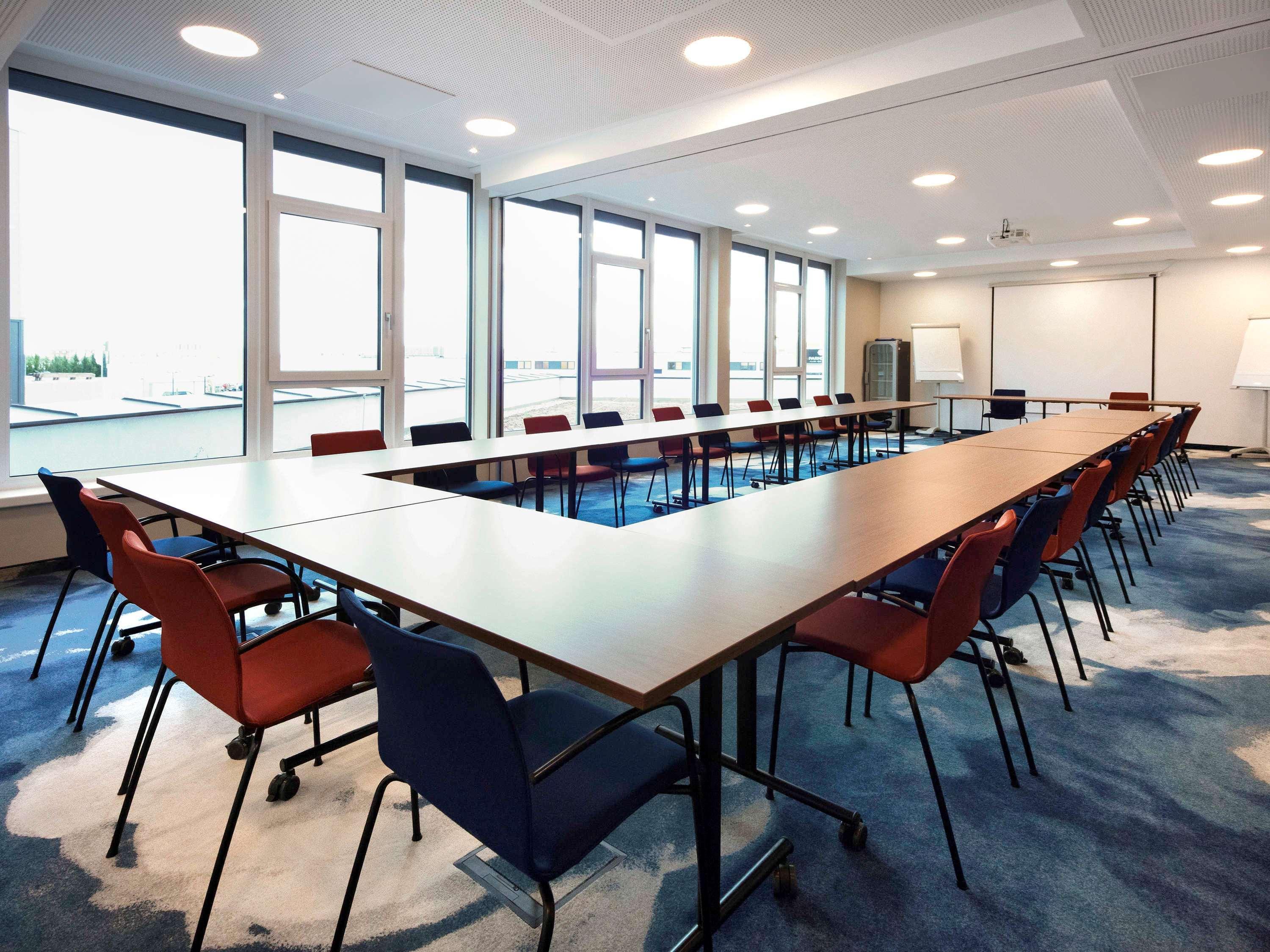 Ibis Styles Parndorf Neusiedler See Dış mekan fotoğraf