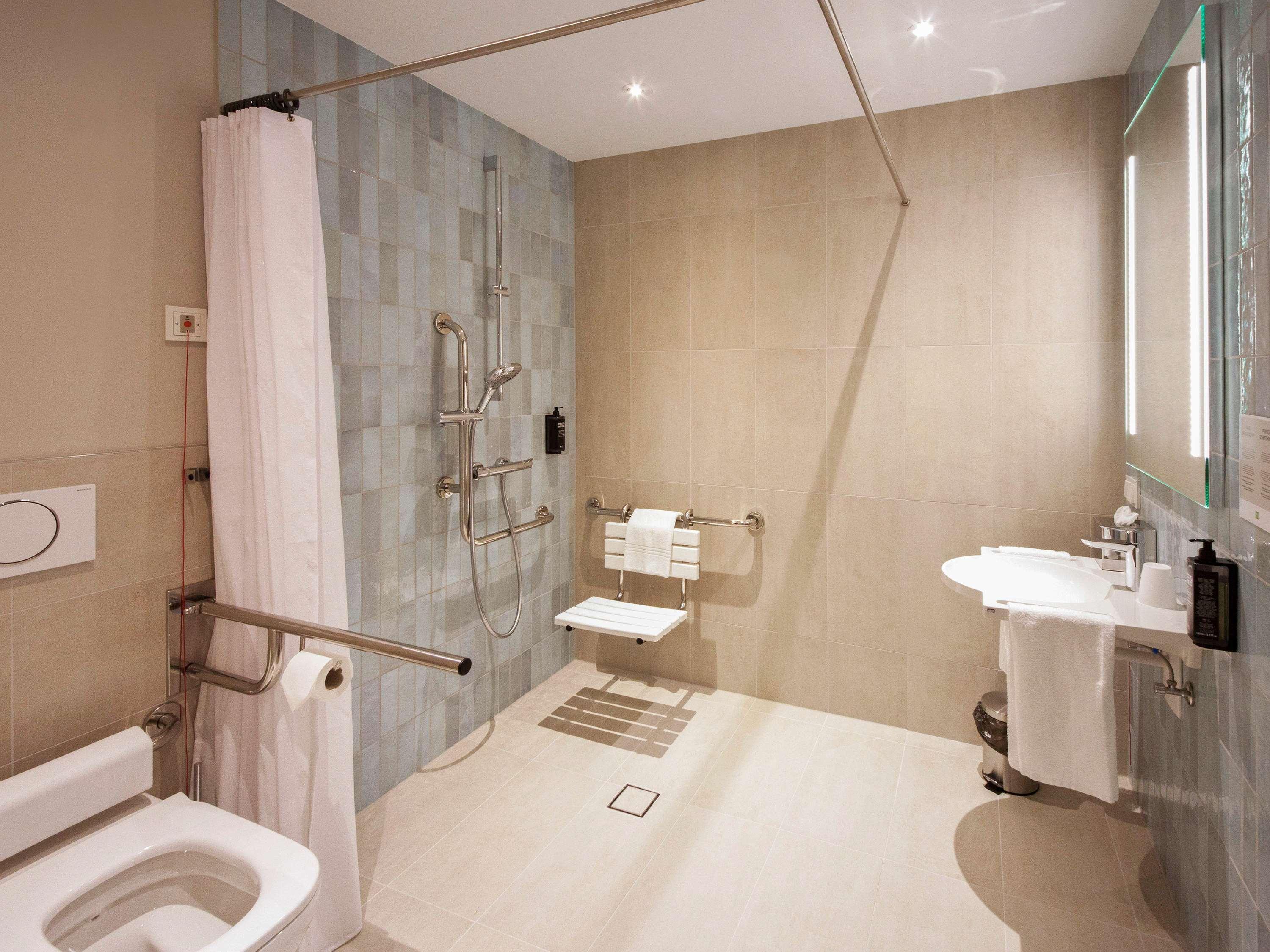 Ibis Styles Parndorf Neusiedler See Dış mekan fotoğraf